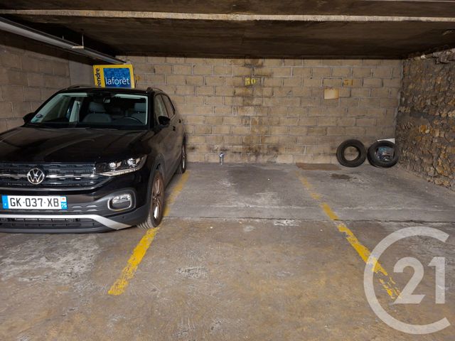 Parking à louer PARIS