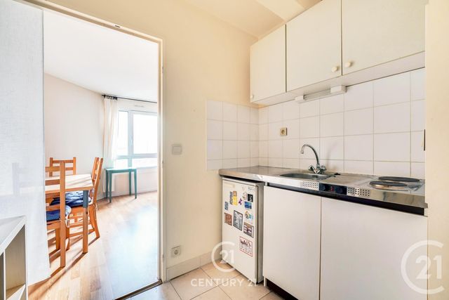Appartement Studio à vendre - 1 pièce - 31.0 m2 - PARIS - 75015 - ILE-DE-FRANCE - Century 21 Vaugirard Convention