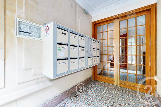 Appartement F1 à vendre - 1 pièce - 24.55 m2 - PARIS - 75015 - ILE-DE-FRANCE - Century 21 Vaugirard Convention