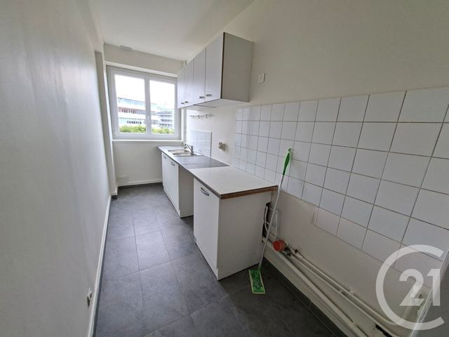 Appartement F2 à louer - 2 pièces - 44.75 m2 - PARIS - 75015 - ILE-DE-FRANCE - Century 21 Vaugirard Convention
