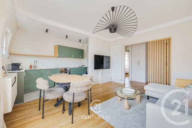 Appartement T2 à vendre - 2 pièces - 51.37 m2 - PARIS - 75015 - ILE-DE-FRANCE - Century 21 Vaugirard Convention