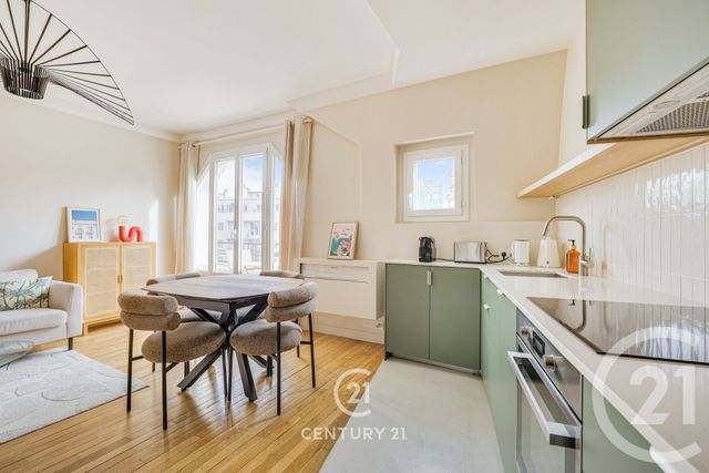 Appartement T2 à vendre - 2 pièces - 51.37 m2 - PARIS - 75015 - ILE-DE-FRANCE - Century 21 Vaugirard Convention