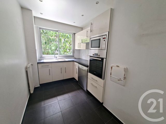Appartement F4 à louer - 4 pièces - 80.52 m2 - PARIS - 75015 - ILE-DE-FRANCE - Century 21 Vaugirard Convention