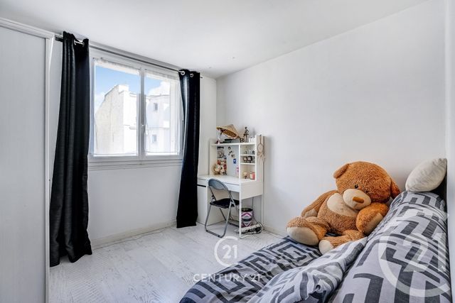 Appartement F4 à vendre - 4 pièces - 68.31 m2 - PARIS - 75015 - ILE-DE-FRANCE - Century 21 Vaugirard Convention