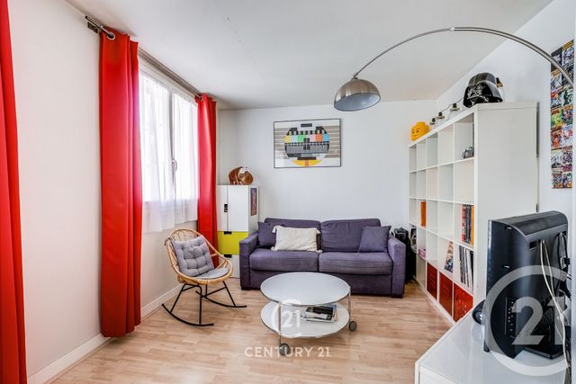 Appartement F4 à vendre - 4 pièces - 68.31 m2 - PARIS - 75015 - ILE-DE-FRANCE - Century 21 Vaugirard Convention