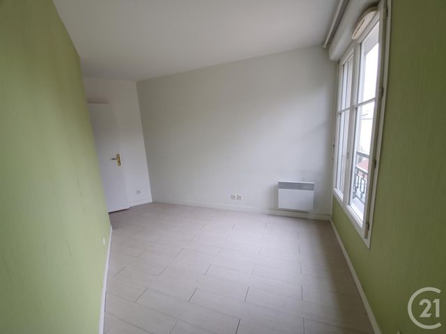 Appartement F3 à louer - 3 pièces - 65.02 m2 - MONTROUGE - 92 - ILE-DE-FRANCE - Century 21 Vaugirard Convention