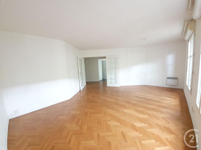 Appartement F3 à louer - 3 pièces - 65.02 m2 - MONTROUGE - 92 - ILE-DE-FRANCE - Century 21 Vaugirard Convention
