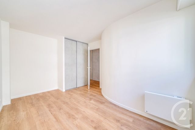 Appartement F3 à vendre - 3 pièces - 52.26 m2 - PARIS - 75015 - ILE-DE-FRANCE - Century 21 Vaugirard Convention