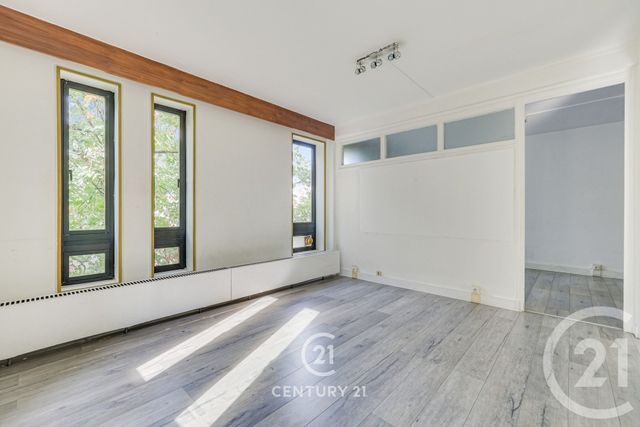 Appartement T4 à vendre - 4 pièces - 60.51 m2 - PARIS - 75015 - ILE-DE-FRANCE - Century 21 Vaugirard Convention