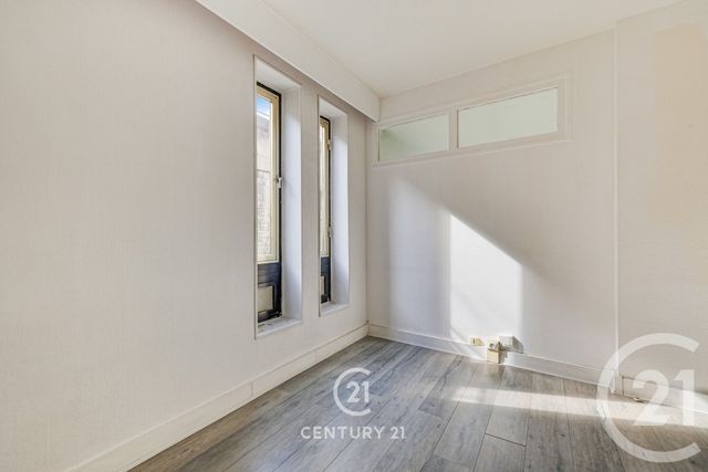 Appartement T4 à vendre - 4 pièces - 60.51 m2 - PARIS - 75015 - ILE-DE-FRANCE - Century 21 Vaugirard Convention