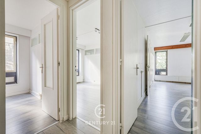 Appartement T4 à vendre - 4 pièces - 60.51 m2 - PARIS - 75015 - ILE-DE-FRANCE - Century 21 Vaugirard Convention