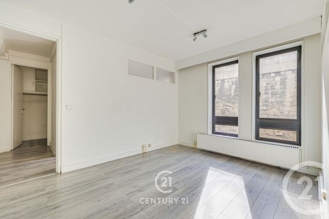 Appartement T4 à vendre - 4 pièces - 60.51 m2 - PARIS - 75015 - ILE-DE-FRANCE - Century 21 Vaugirard Convention