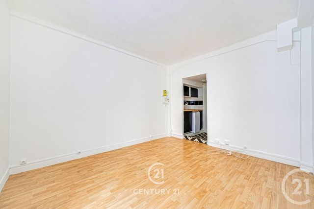 Appartement Studio à vendre - 1 pièce - 18.1 m2 - PARIS - 75015 - ILE-DE-FRANCE - Century 21 Vaugirard Convention