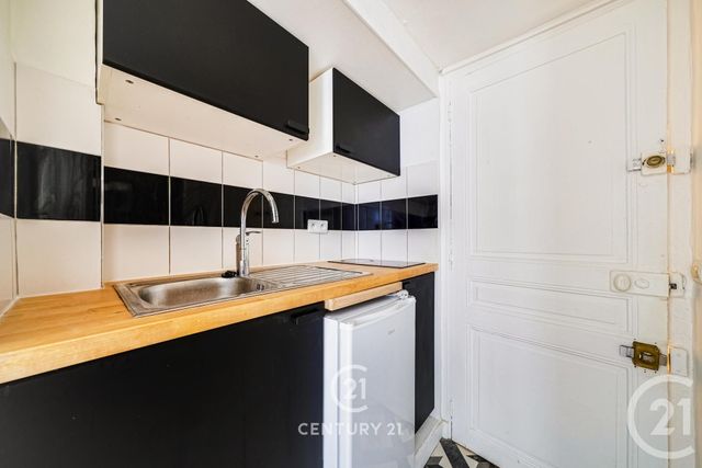 Appartement Studio à vendre - 1 pièce - 18.1 m2 - PARIS - 75015 - ILE-DE-FRANCE - Century 21 Vaugirard Convention