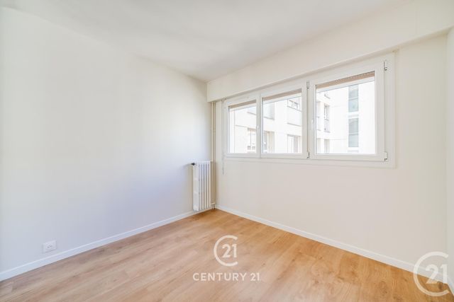 Appartement à vendre - 3 pièces - 48.01 m2 - PARIS - 75015 - ILE-DE-FRANCE - Century 21 Vaugirard Convention