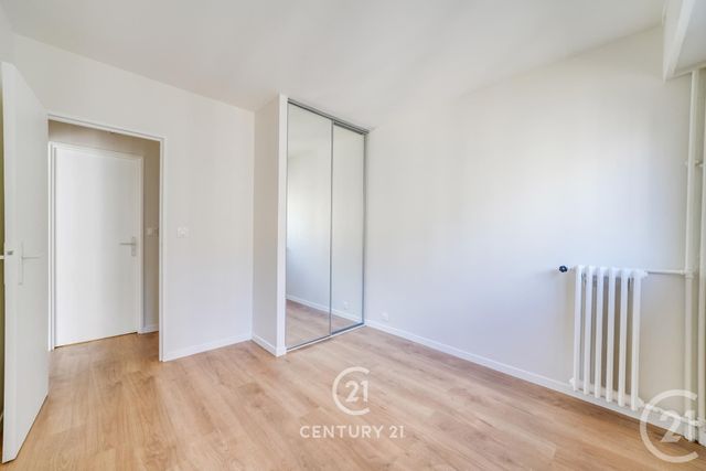 Appartement à vendre - 3 pièces - 48.01 m2 - PARIS - 75015 - ILE-DE-FRANCE - Century 21 Vaugirard Convention