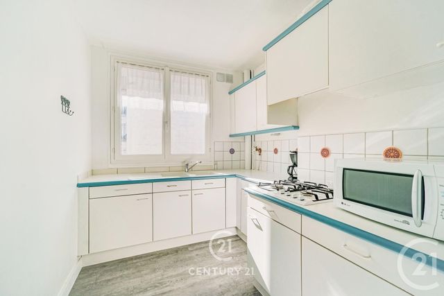 Appartement à vendre - 3 pièces - 53.4 m2 - PARIS - 75015 - ILE-DE-FRANCE - Century 21 Vaugirard Convention