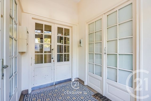 Appartement T1 à vendre - 1 pièce - 13.75 m2 - PARIS - 75015 - ILE-DE-FRANCE - Century 21 Vaugirard Convention