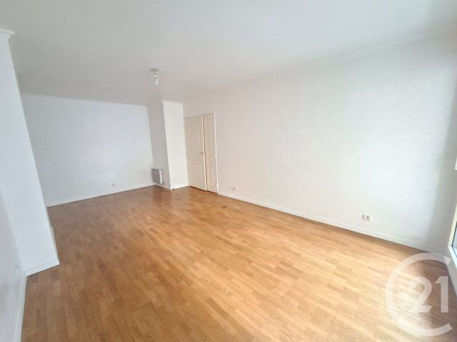 Appartement F2 à louer - 2 pièces - 50.01 m2 - PARIS - 75015 - ILE-DE-FRANCE - Century 21 Vaugirard Convention
