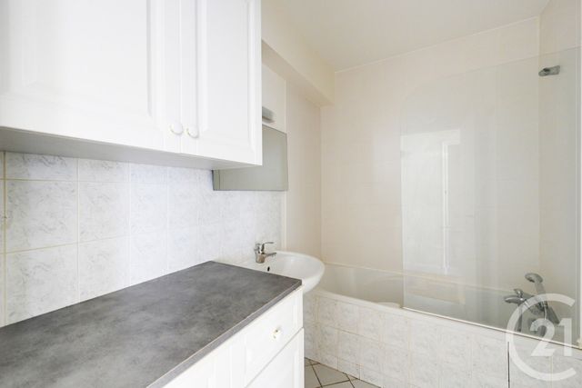 Appartement F4 à vendre - 4 pièces - 70.0 m2 - PARIS - 75015 - ILE-DE-FRANCE - Century 21 Vaugirard Convention