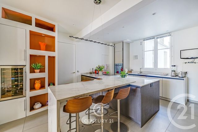 Appartement T8 à vendre - 8 pièces - 245.1 m2 - PARIS - 75016 - ILE-DE-FRANCE - Century 21 Vaugirard Convention