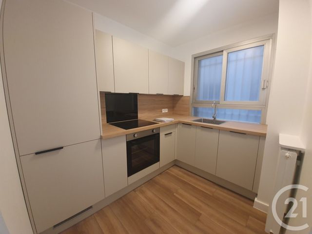Appartement F2 à louer - 2 pièces - 50.54 m2 - PARIS - 75015 - ILE-DE-FRANCE - Century 21 Vaugirard Convention